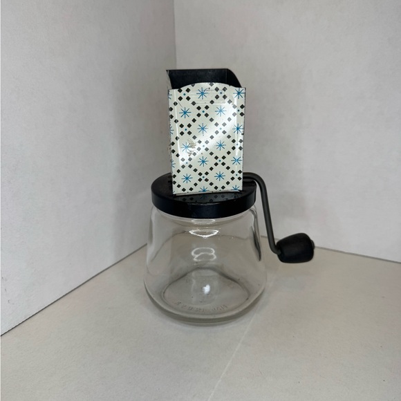 Androck Other - Vintage Nut Chopper 1940’s 1950’s Starburst Pattern